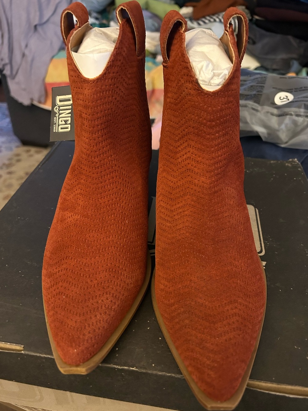 Dingo Women's Rust Red Suede Pointed Ankle Booties